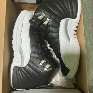 7Y Jordan 12s